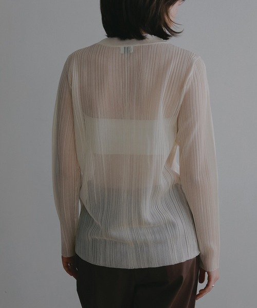 MANOF(マノフ)の「SHEER RIB CARDIGAN(カーディガン/ボレロ・レディース・ピンク/アイボリー/ブラック・F)」の11枚目の写真