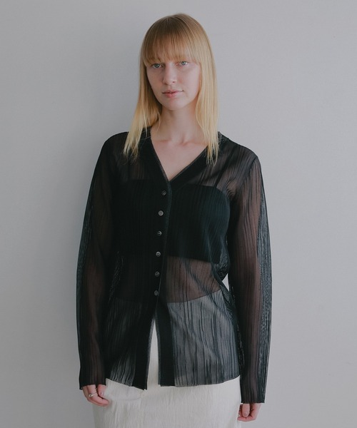 MANOF(マノフ)の「SHEER RIB CARDIGAN(カーディガン/ボレロ・レディース・ピンク/アイボリー/ブラック・F)」の13枚目の写真