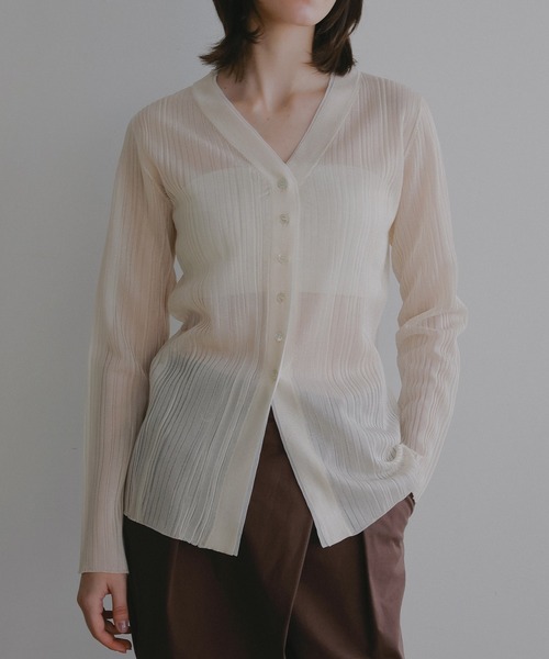 MANOF(マノフ)の「SHEER RIB CARDIGAN(カーディガン/ボレロ・レディース・ピンク/アイボリー/ブラック・F)」の9枚目の写真
