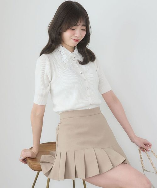 MAJESTIC LEGON（マジェスティックレゴン）の「レースリボン襟ハーフスリーブニット（ニット/セーター・レディース・ブラック/アイボリー/ライトグリーン/チャコールグレー/ブルー・MEDIUM）」の2枚目の写真