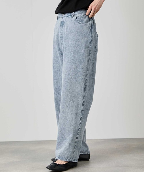 Mac-House（マックハウス）の「Idnes 　デニムイージーカーブパンツ（デニムパンツ・レディース・ブルー/サックスブルー・M/L）」の7枚目の写真