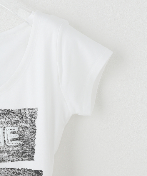 NACHE(ナチェ)の「【Geek Office / ギークオフィス】NACHE / ナチェ COLLAGE LOGO PRINTED T-SHIRT(Tシャツ/カットソー・レディース・アイボリー・SMALL)」の3枚目の写真