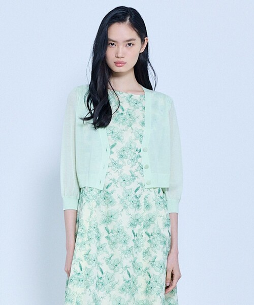 TOCCA(トッカ)の「SHEER CARDIGAN カーディガン(カーディガン/ボレロ・レディース・ネイビー系/ライトグリーン系/アイボリー系/ブラック系/ピンク系・MEDIUM/SMALL)」の8枚目の写真