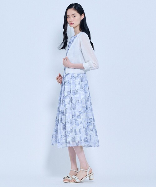 TOCCA(トッカ)の「SHEER CARDIGAN カーディガン(カーディガン/ボレロ・レディース・ネイビー系/ライトグリーン系/アイボリー系/ブラック系/ピンク系・MEDIUM/SMALL)」の16枚目の写真