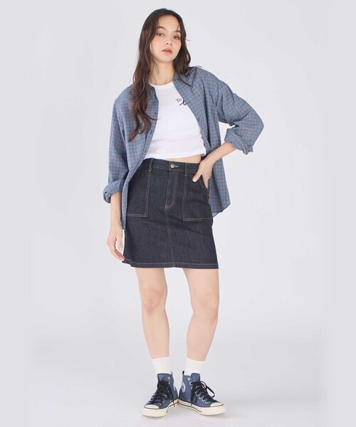 To b. by agnes b.（トゥービーバイアニエスベー）の「ドビー ミニチェック コットン シャツ（シャツ/ブラウス・レディース・ネイビー・40/38/36）」の2枚目の写真