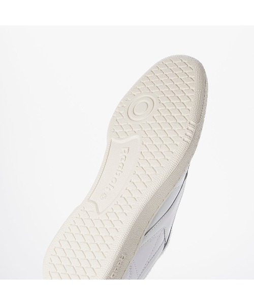 Reebok(リーボック)の「ホワイトマウンテニアリング クラブシー 85 ヴィンテージ / White Mountaineering CLUB C 85 VINTAGE(スニーカー・メンズ・ホワイト/ブラック・24.0cm/24.5cm/23.5cm/23.0cm/22.5cm)」の11枚目の写真