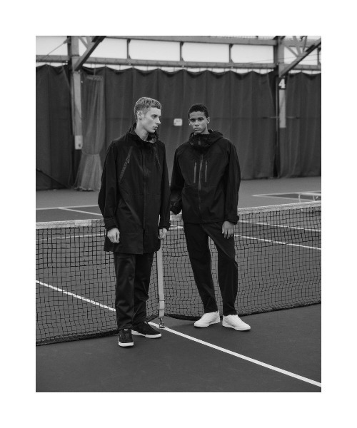 Reebok(リーボック)の「ホワイトマウンテニアリング クラブシー 85 ヴィンテージ / White Mountaineering CLUB C 85 VINTAGE(スニーカー・メンズ・ホワイト/ブラック・24.0cm/24.5cm/23.5cm/23.0cm/22.5cm)」の4枚目の写真