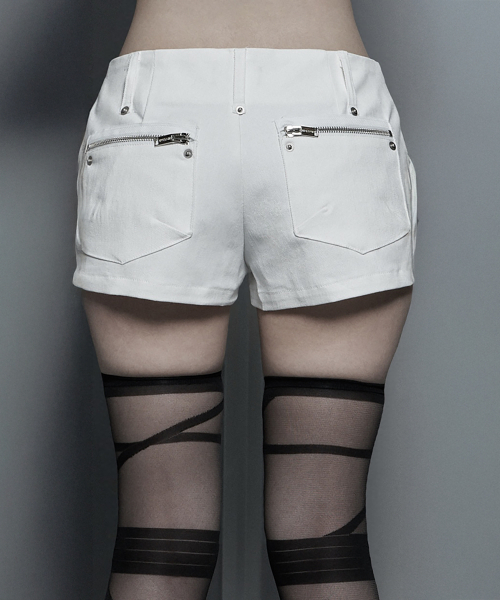 ETRE AU SOMMET(エトレオソメ)の「Napoleon Diagonal zipper short pants (White)(デニムパンツ・レディース・ホワイト・1/2)」の8枚目の写真