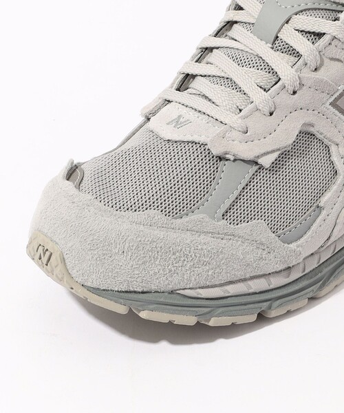NEW BALANCE(ニューバランス)の「New Balance U2002 スニーカー(スニーカー・メンズ・グレー/ブラック・26/27/28)」の7枚目の写真