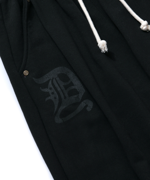AMOU（アモウ）の「D-Star One Tuck Sweat Pants BLACK（スウェットパンツ・レディース・その他・1/2）」の6枚目の写真