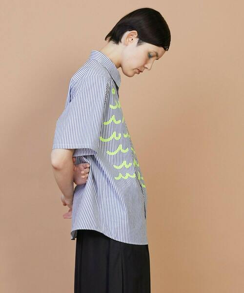 FRAPBOIS(フラボア)の「ウェーピーシャツ(シャツ/ブラウス・レディース・ブルー/グリーン・2/1)」の15枚目の写真