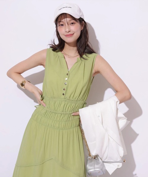 Mystrada（マイストラーダ）の「シャーリングボイルワンピース（ワンピース・レディース・ブラック/ライトブルー/グリーン系その他2・38/36）」の14枚目の写真