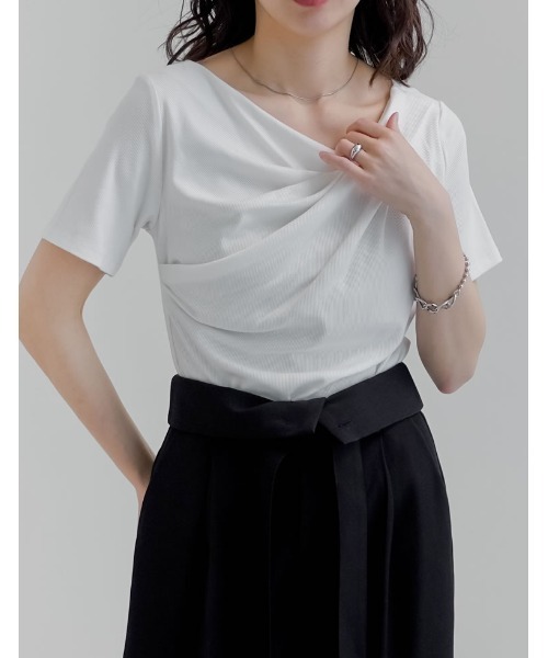 Re:EDIT(リエディ)の「リブカットソードレープ半袖トップス(Tシャツ/カットソー・レディース・ブラック/モカ/オフホワイト/グレー/レッド・MEDIUM/LARGE)」の10枚目の写真
