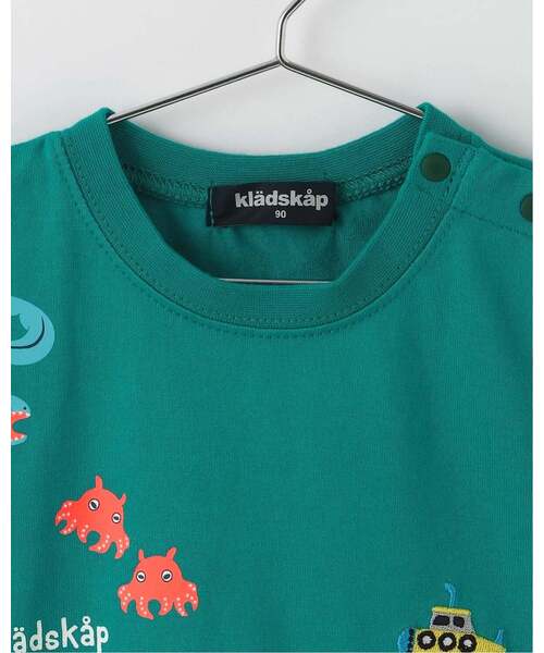 kladskap（クレードスコープ）の「【大好評につき再入荷】蓄光深海魚刺しゅう半袖Tシャツ【接触冷感・吸水速乾】（Tシャツ/カットソー・キッズ・ブルーグリーン/ブラック・120cm/100cm/110cm/130cm/90cm）」の4枚目の写真