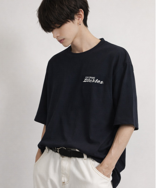 Dickies(ディッキーズ)の「【neos】GENUINE DICKIES ジェニュイン ディッキーズ バック刺繍 ビッグロゴ ハーフスリーブ Tシャツ メンズ レディース ユニセックス(Tシャツ/カットソー・メンズ・ブラック系1/ホワイト系1/ホワイト系2/ブラック系2・MEDIUM/LARGE/X-LARGE)」の3枚目の写真