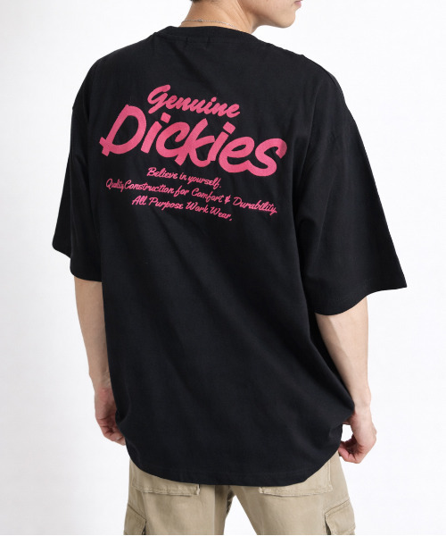 Dickies(ディッキーズ)の「【neos】GENUINE DICKIES ジェニュイン ディッキーズ バック刺繍 ビッグロゴ ハーフスリーブ Tシャツ メンズ レディース ユニセックス(Tシャツ/カットソー・メンズ・ブラック系1/ホワイト系1/ホワイト系2/ブラック系2・MEDIUM/LARGE/X-LARGE)」の4枚目の写真