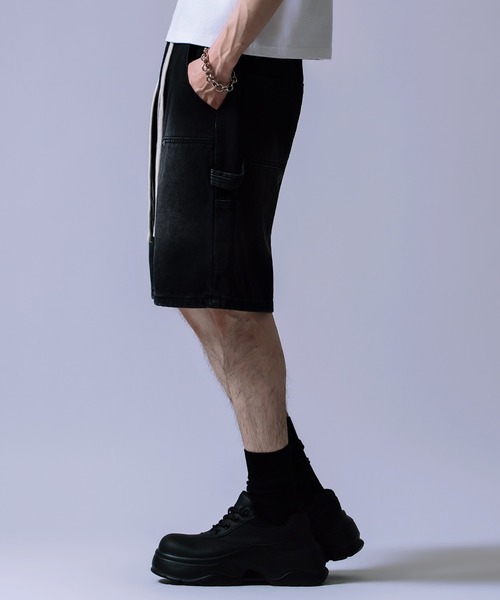 Crownor(クラウノアー)の「ワイドバギー デニムペインターパンツ(その他パンツ・メンズ・ブラック/サックスブルー・LARGE/MEDIUM)」の4枚目の写真
