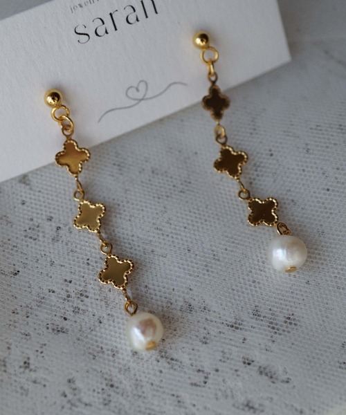 CERCA(チェルカ)の「saran jewelry/クローバーモチーフ パール ピアス/アレルギー対応(ピアス(両耳用)・レディース・ゴールド/シルバー・FREE)」の10枚目の写真