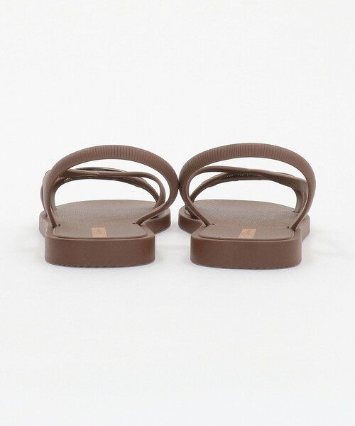IPANEMA（イパネマ）の「＜Ipanema＞GOCHIC Slide（サンダル・レディース・ブラック/ダークブラウン・23cm/24.5cm/24cm/22cm）」の8枚目の写真