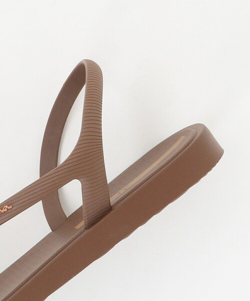 IPANEMA（イパネマ）の「＜Ipanema＞GOCHIC Slide（サンダル・レディース・ブラック/ダークブラウン・23cm/24.5cm/24cm/22cm）」の12枚目の写真