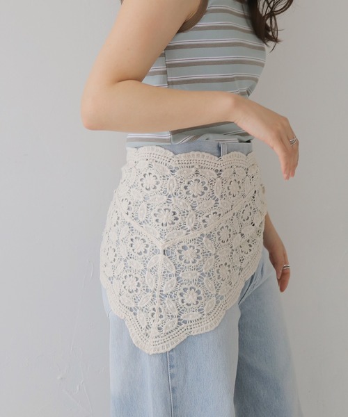 cheriella（シェリエラ）の「【cheriella】マルチWAYレーススカーフ  MULTI-WAY LACE SCARF（バンダナ/スカーフ・レディース・オフホワイト/ブラック/ベージュ・FREE）」の15枚目の写真