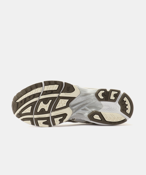ASICS（アシックス）の「ASICS GEL-KAYANO 14 1203A537.111（スニーカー・メンズ・アイボリー・23.5cm/24cm/24.5cm/25cm/26.5cm/27.5cm/28cm/28.5cm/27cm）」の4枚目の写真