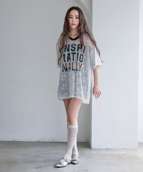 repipi armario（レピピ アルマリオ）の「ポインテッドベルトミュールサンダル（サンダル・キッズ・ブラック/シルバー・LARGE/MEDIUM/SMALL）」の3枚目の写真