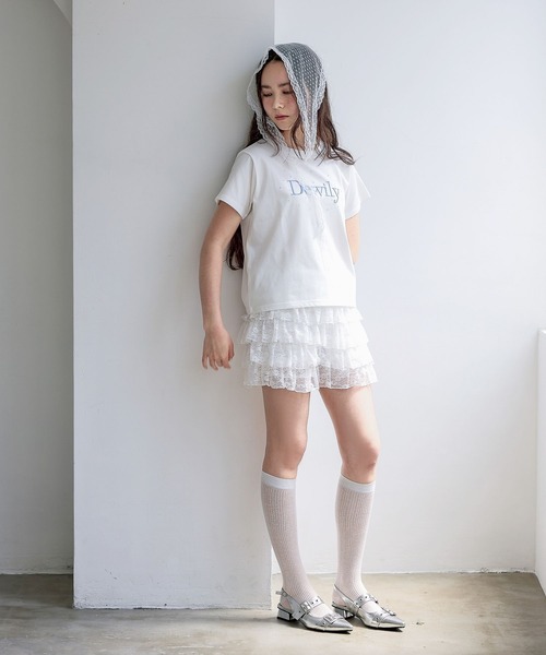 repipi armario（レピピ アルマリオ）の「ポインテッドベルトミュールサンダル（サンダル・キッズ・ブラック/シルバー・LARGE/MEDIUM/SMALL）」の4枚目の写真