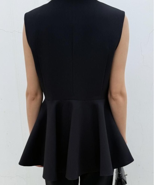 BIRTHDAY BASH(バースデイバッシュ)の「DECORATIVE FRILL GILET(デコラティブフリルジレ)(その他トップス・レディース・ブラック・SMALL/MEDIUM)」の9枚目の写真
