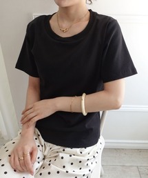 カップ付きTシャツ