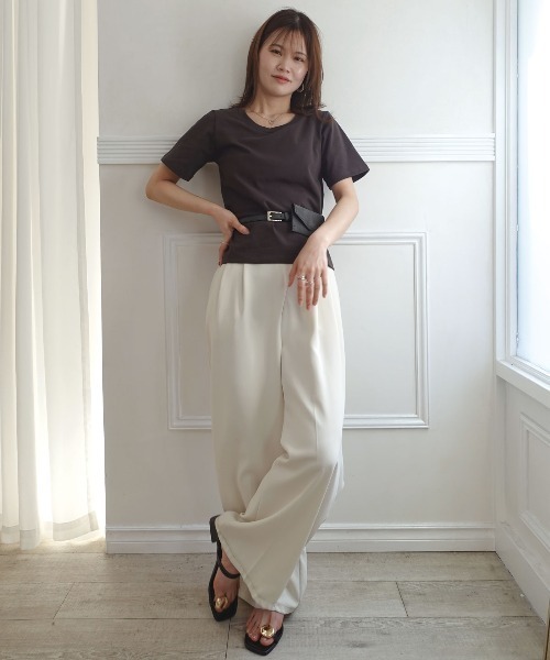 CORNERS(コーナーズ)の「カップ付きTシャツ(Tシャツ/カットソー・レディース・ブラック/ブラウン/チャコールグレー/オフホワイト・M)」の5枚目の写真