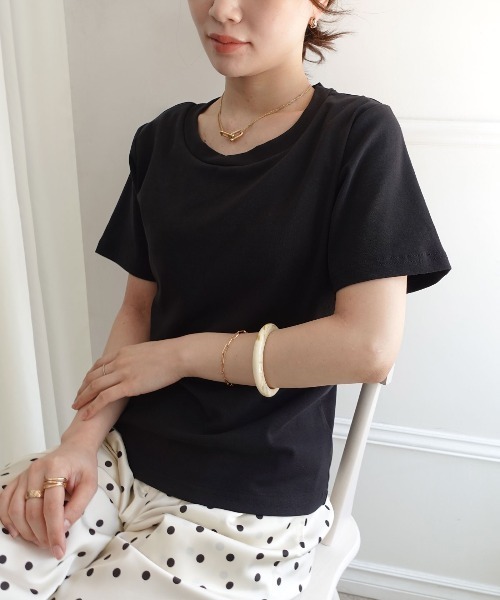 CORNERS(コーナーズ)の「カップ付きTシャツ(Tシャツ/カットソー・レディース・ブラック/ブラウン/チャコールグレー/オフホワイト・M)」の9枚目の写真