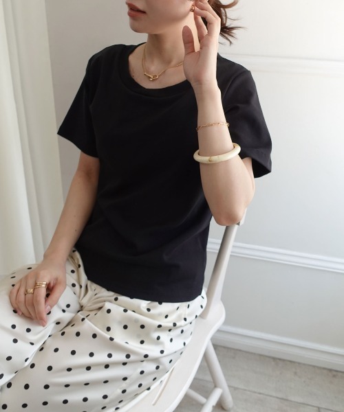 CORNERS(コーナーズ)の「カップ付きTシャツ(Tシャツ/カットソー・レディース・ブラック/ブラウン/チャコールグレー/オフホワイト・M)」の10枚目の写真