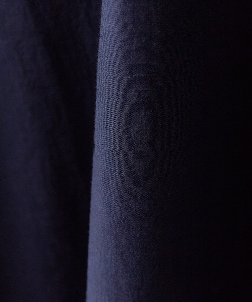 Garance et VioLette（ギャランスエトヴィオレット）の「Garance et VioLette/ギャランスエトヴィオレット stand collar shirt スタンドカラーシャツ 秋 秋服 2026年秋冬（シャツ/ブラウス・レディース・ホワイト/ブラック/イエロー・2）」の16枚目の写真