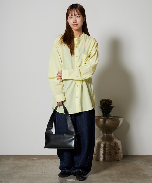Garance et VioLette（ギャランスエトヴィオレット）の「Garance et VioLette/ギャランスエトヴィオレット stand collar shirt スタンドカラーシャツ 秋 秋服 2026年秋冬（シャツ/ブラウス・レディース・ホワイト/ブラック/イエロー・2）」の19枚目の写真
