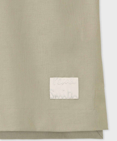 Paul Smith(ポールスミス)の「"Cropped Logo" ソリッド 半袖シャツ / 263317 427B(シャツ/ブラウス・メンズ・チャコールグレー/グレー/ベージュ・SMALL/X-LARGE/LARGE/MEDIUM)」の8枚目の写真