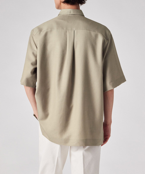 Paul Smith(ポールスミス)の「"Cropped Logo" ソリッド 半袖シャツ / 263317 427B(シャツ/ブラウス・メンズ・チャコールグレー/グレー/ベージュ・SMALL/X-LARGE/LARGE/MEDIUM)」の10枚目の写真
