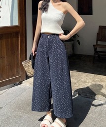 ボタニカルモチーフプリント入りワイドパンツ