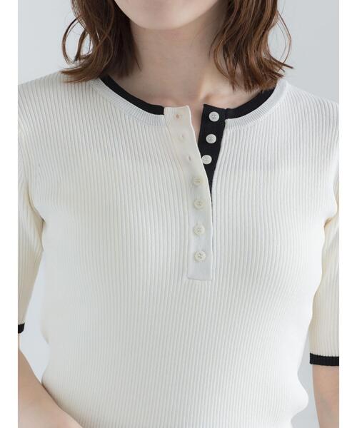 Te chichi(テチチ)の「【UVカット】ヘンリーネック5分袖配色リブニット(ニット/セーター・レディース・ネイビー/グレー/オフホワイト・F)」の16枚目の写真