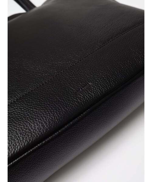 SOLATINA(ソラチナ)の「【SOLATINA】 LEATHER TOTO BAG レザートートバッグ(トートバッグ・メンズ・ネイビー/ブラック・フリー)」の6枚目の写真
