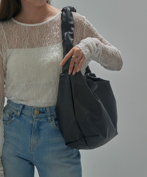 ALTROSE（アルトローズ）の「【ALT ROSE】レフト2WAYショルダーバッグ 332902（ショルダーバッグ・レディース・ブラック系1/シルバー/ブラウン/アイボリー系2/アイボリー系1/カーキ・FREE）」の11枚目の写真