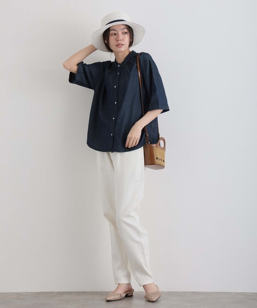 ElegChic(エレグシック)の「エアリーデニムスタンドカラーシャツ(シャツ/ブラウス・レディース・ネイビー/ネイビー系・4L/XL/M)」の1枚目の写真