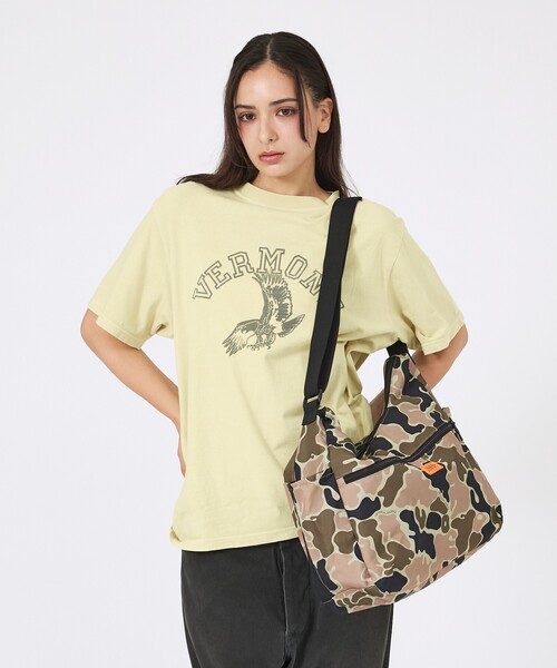 UNIVERSAL OVERALL(ユニバーサルオーバーオール)の「【UNIVERSAL OVERALL/ユニバーサルオーバーオール】ショルダーバッグ / 16l / ANYTIME shoulder bag(ショルダーバッグ・メンズ・ブラウン/ネイビー/その他/ブラック・フリー)」の1枚目の写真
