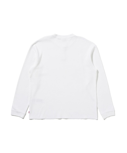 Levi's（リーバイス）の「Levi's/リーバイス リラックス ロングスリーブ ヘンリーTシャツ（Tシャツ/カットソー・メンズ・ホワイト・XL/S/L）」の5枚目の写真