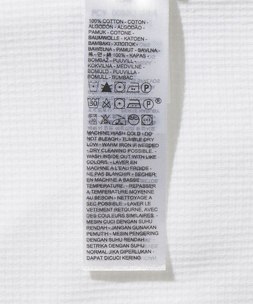Levi's（リーバイス）の「Levi's/リーバイス リラックス ロングスリーブ ヘンリーTシャツ（Tシャツ/カットソー・メンズ・ホワイト・XL/S/L）」の10枚目の写真