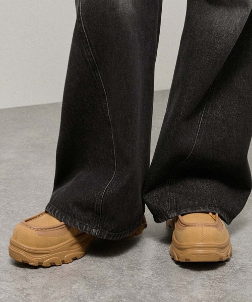 Alfred Alex（アルフレッドアレックス）の「【Alfred Alex】Chunky High-Sole Moccasin Shoes / ハイソール 厚底 モカシンスニーカー（スニーカー・メンズ・ブラック/ベージュ・S/M/L）」の8枚目の写真