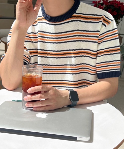 NOWLE(ノウル)の「【NOWLE】マルチボーダー メッシュ サマーニット 半袖 Tシャツ / クルーネック リラックス トップス(ニット/セーター・メンズ・オレンジ系/ブルー系・X-LARGE/LARGE/MEDIUM)」の4枚目の写真