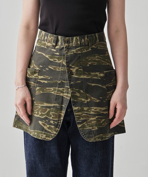 orSlow（オアスロウ）の「[orSlow/オアスロー]TIGER CAMO OVERLAP SKIRT（スカート・レディース・グリーン・1）」の12枚目の写真