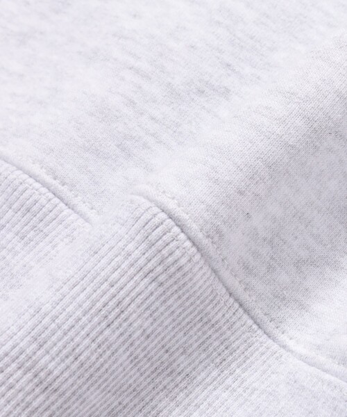 BEAMS(ビームス)の「ウィンドプルーフ クルーネック スウェット(スウェット・メンズ・アッシュ/ブラック・SMALL/X-LARGE/LARGE/MEDIUM)」の8枚目の写真