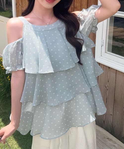 FLINEA(フリネア)の「ドット柄ティアードオフショルダートップス(シャツ/ブラウス・レディース・ベージュ/グリーン・FREE)」の20枚目の写真